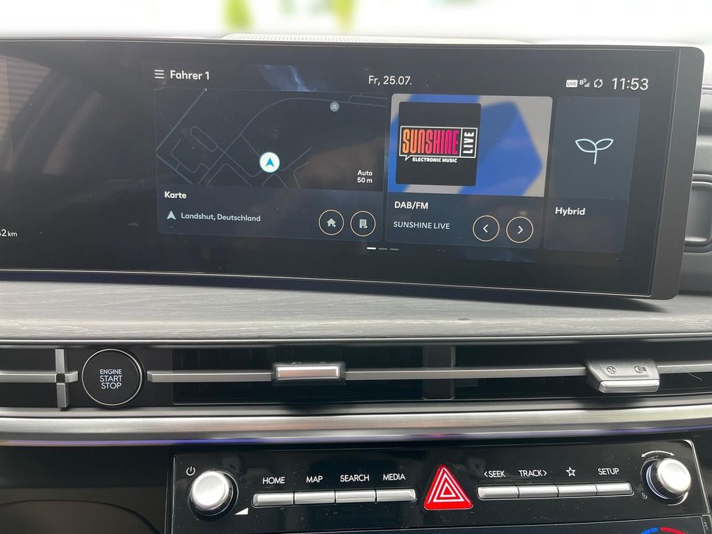 Hyundai SANTA FE 2025