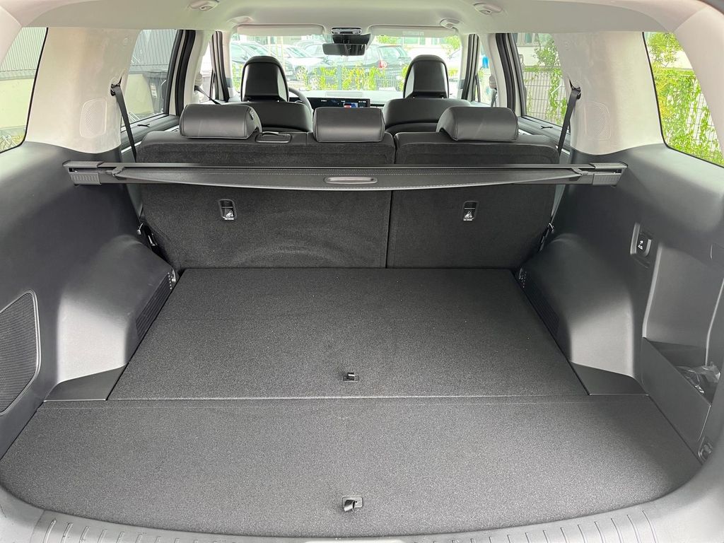 Hyundai SANTA FE 2025