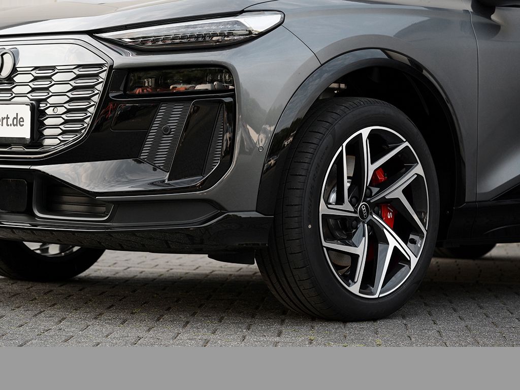 Audi e-tron 2025