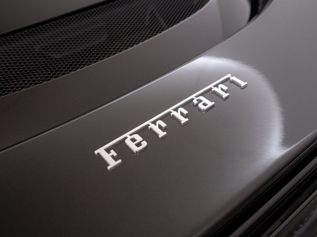 Ferrari 296 GTS 2024