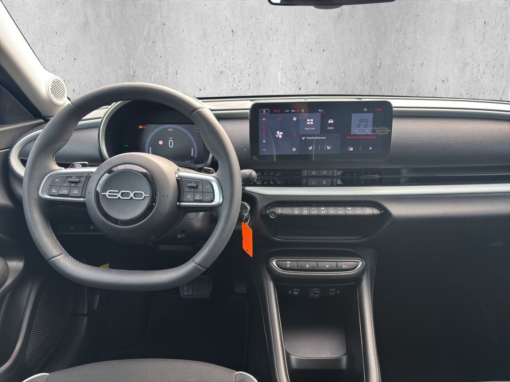 Fiat 600 2024