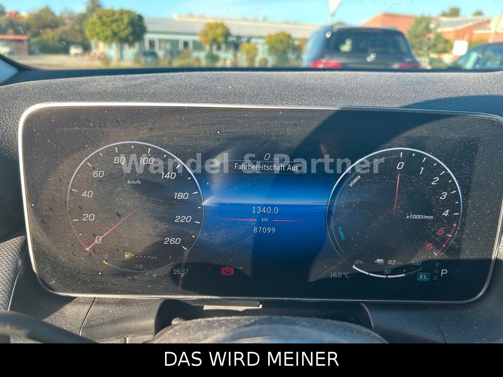 Mercedes-Benz GLC 300 2023