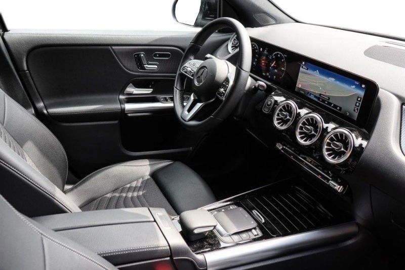 Mercedes-Benz EQA 2023