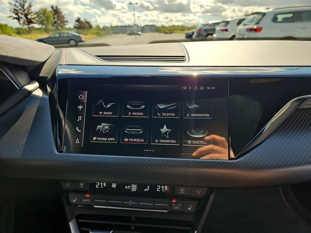 Audi RS e-tron GT 2024