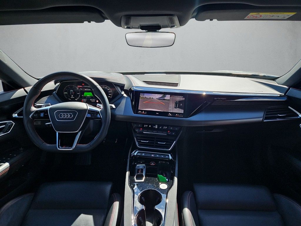 Audi RS e-tron GT 2024