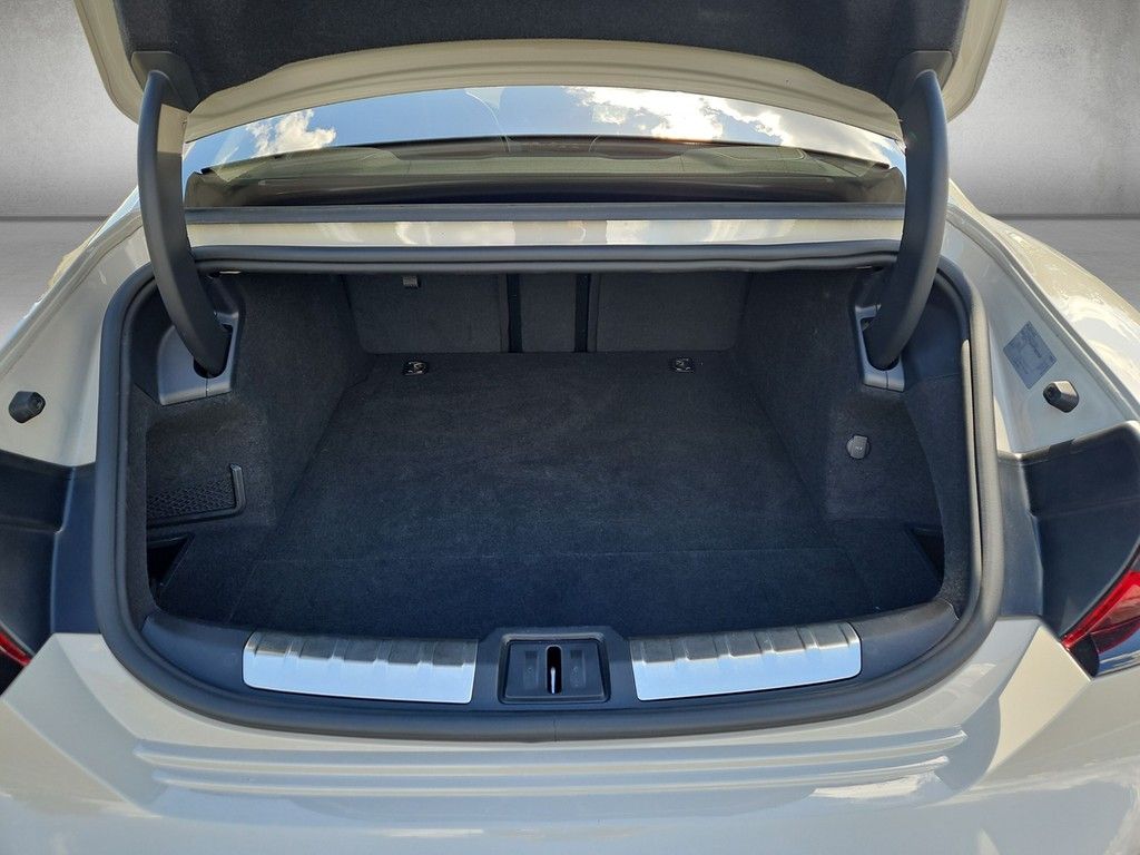 Audi RS e-tron GT 2024