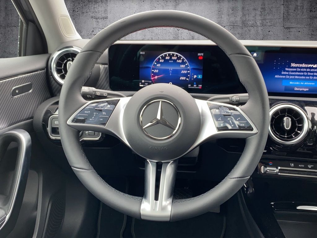 Mercedes-Benz A 200 2024
