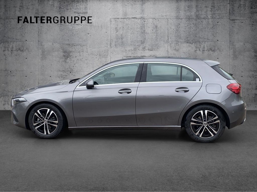 Mercedes-Benz A 200 2024