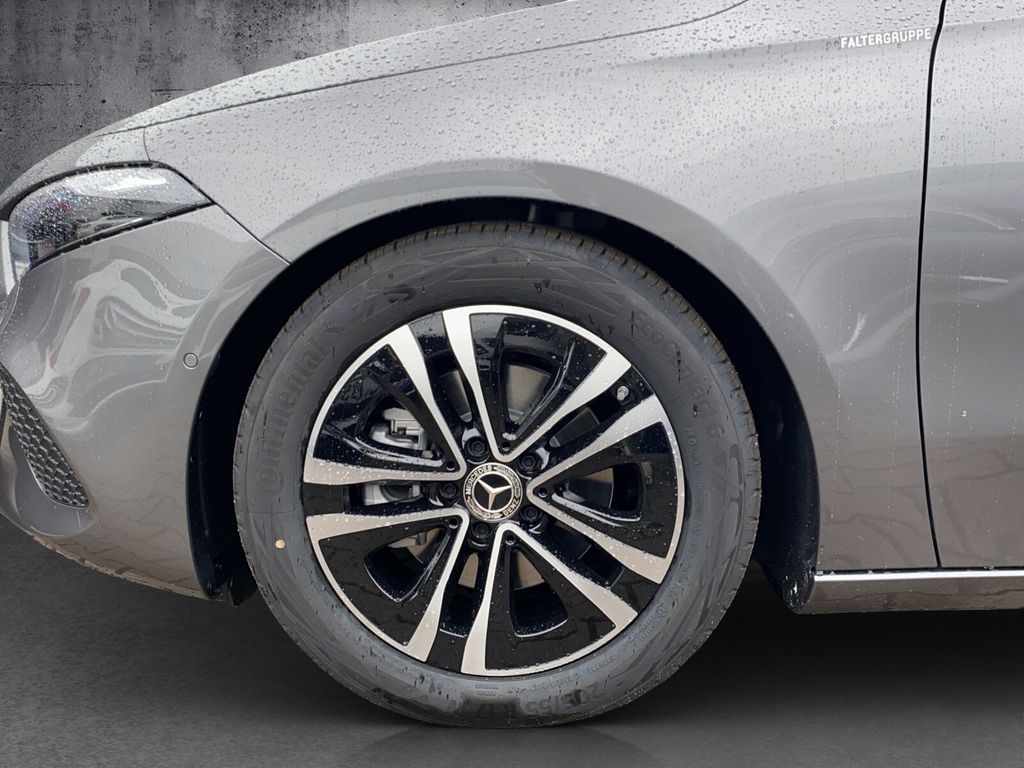 Mercedes-Benz A 200 2024