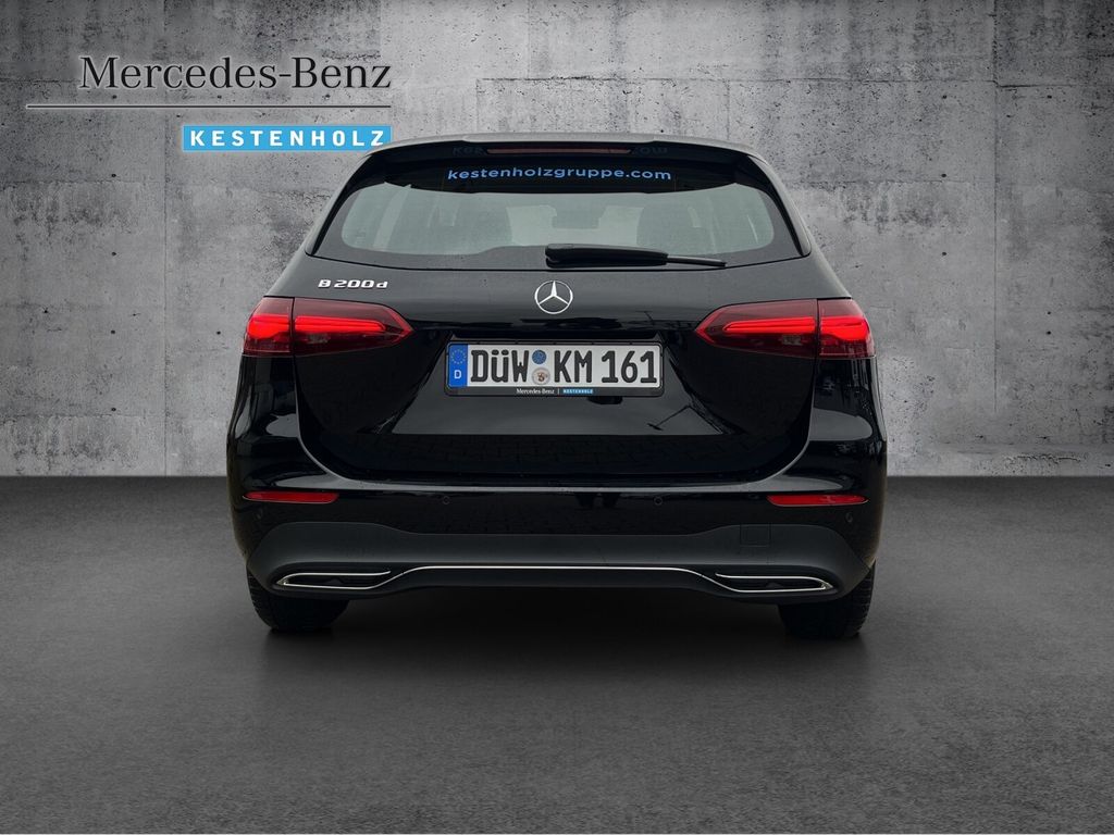 Mercedes-Benz B 200 2025