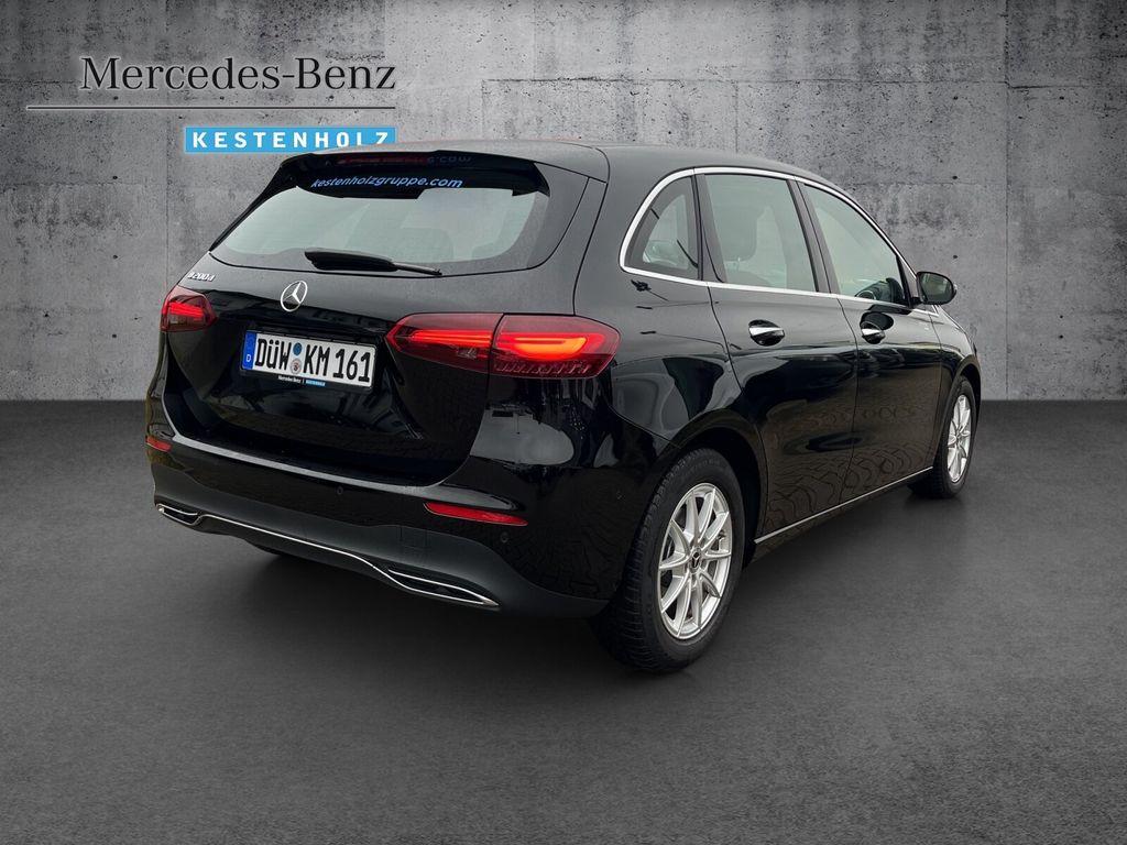 Mercedes-Benz B 200 2025