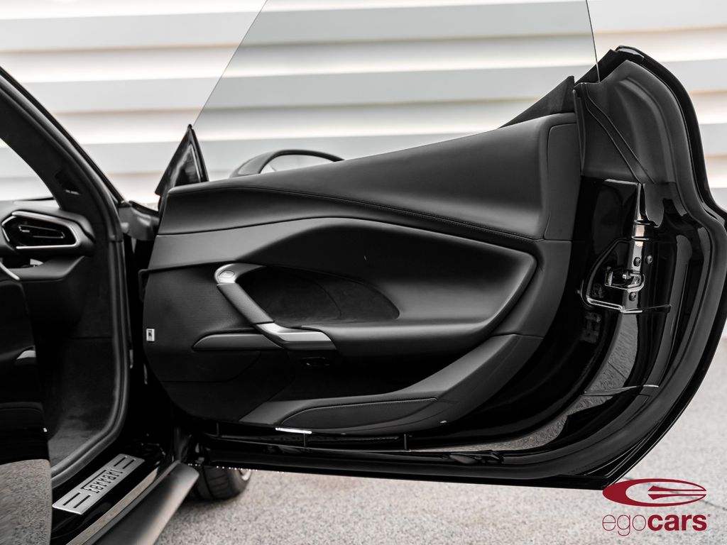 Ferrari 296 GTB 2022