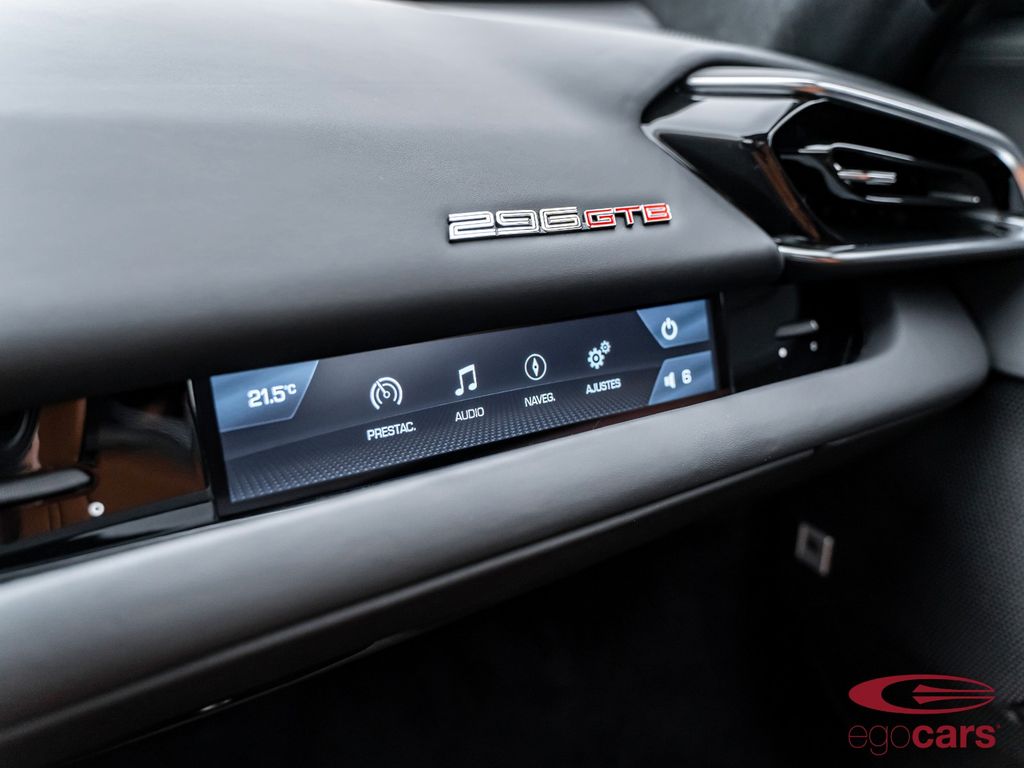 Ferrari 296 GTB 2022