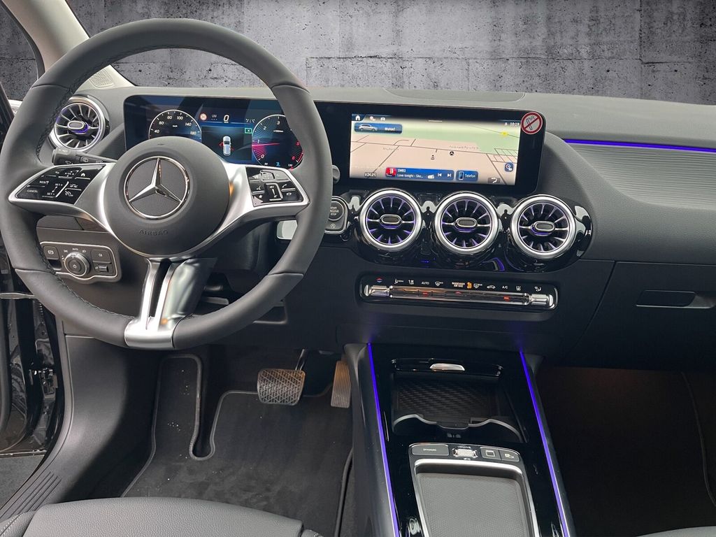 Mercedes-Benz B 200 2025