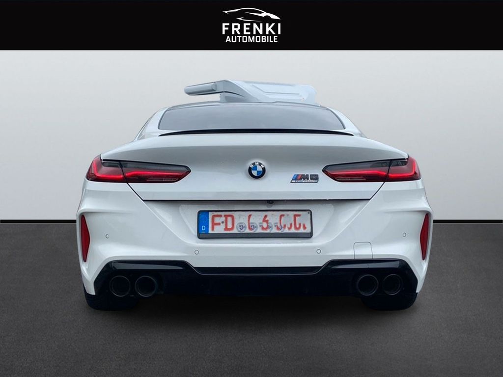 BMW M8 2023