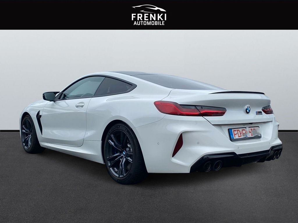 BMW M8 2023