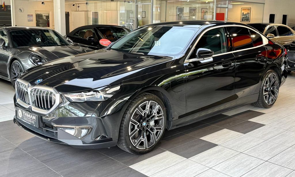 BMW 550 2024