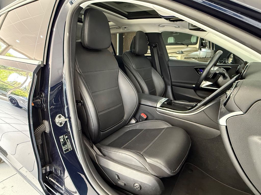 Mercedes-Benz C 200 2022