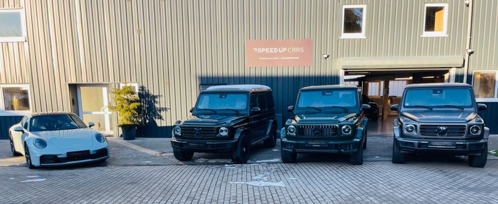 Aston Martin V8 Vantage 2021