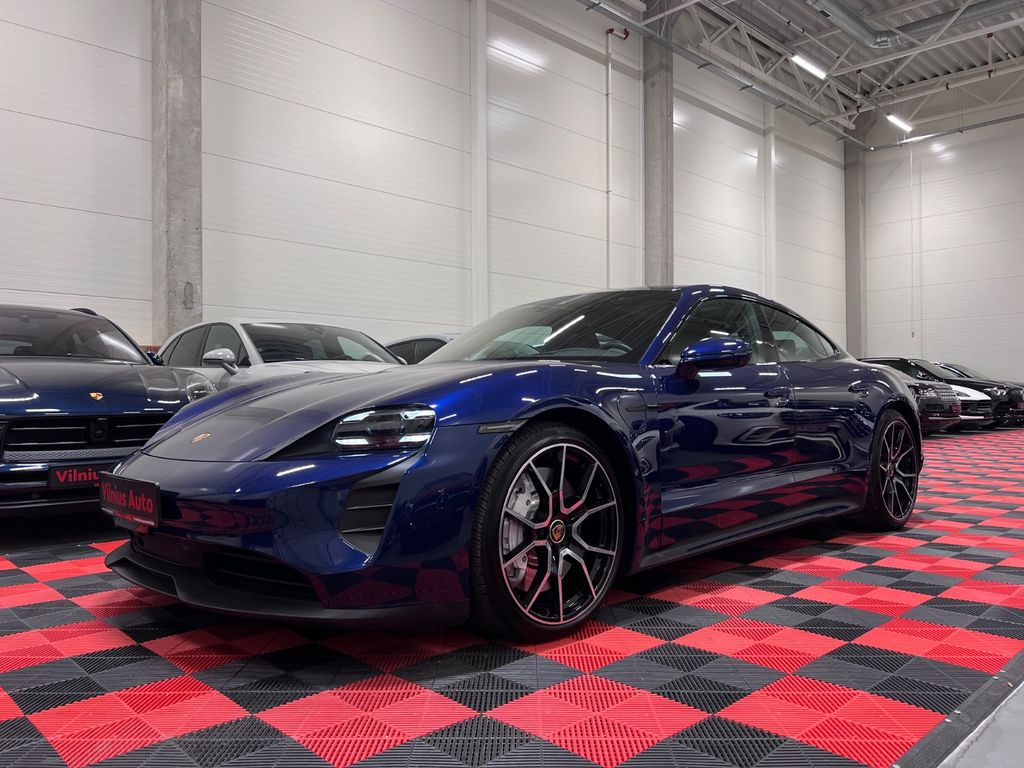 Porsche Taycan 2024