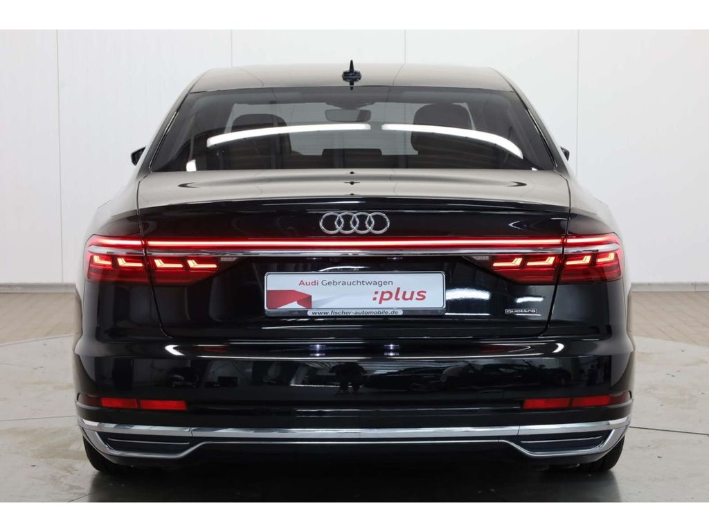 Audi A8 2022