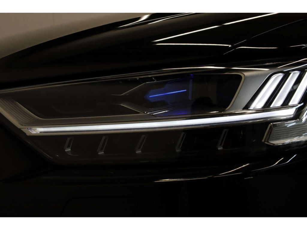 Audi A8 2022