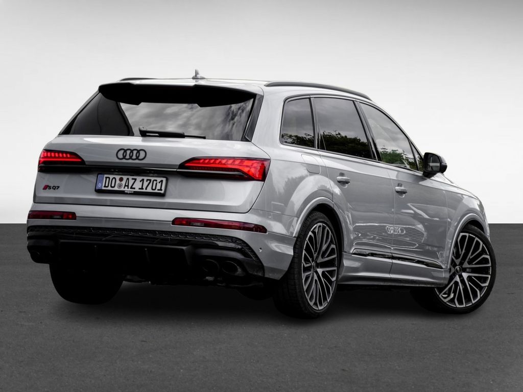 Audi SQ7 2025