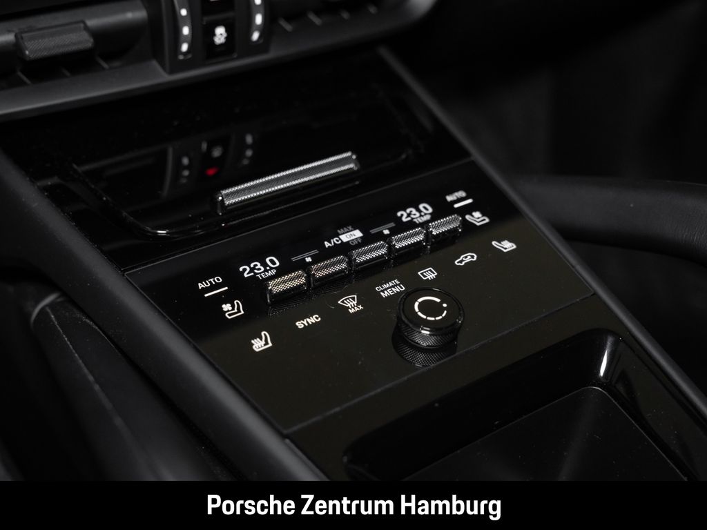 Porsche Cayenne 2025