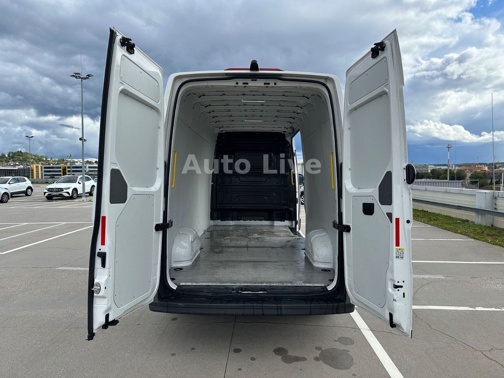 Volkswagen Crafter 2024