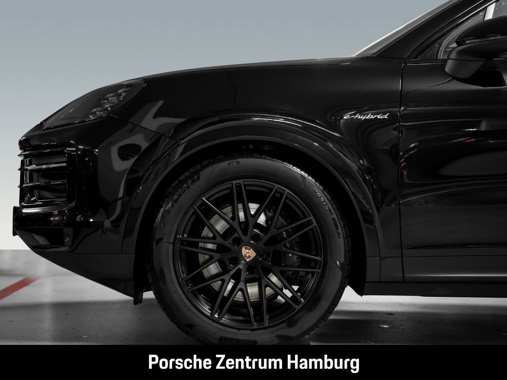 Porsche Cayenne 2025