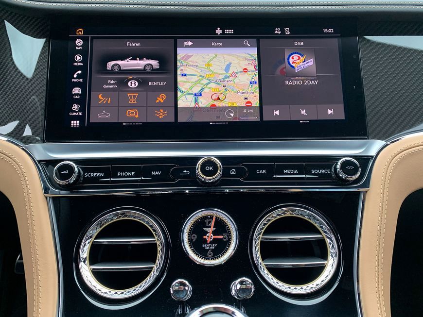 Bentley Continental GTC 2023