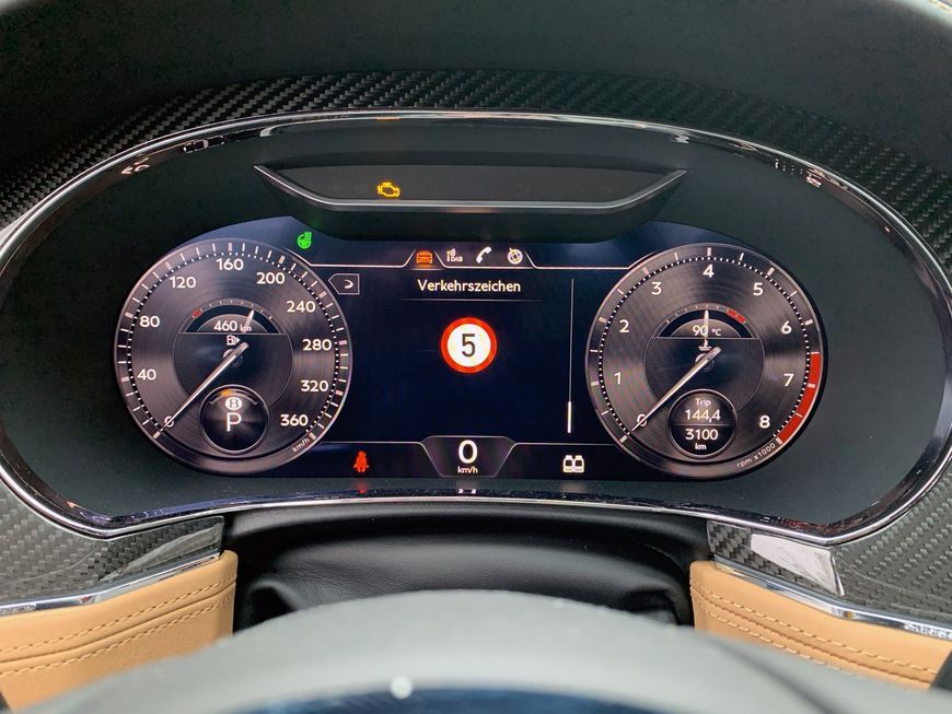 Bentley Continental GTC 2023