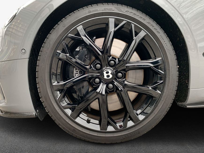 Bentley Continental GTC 2023