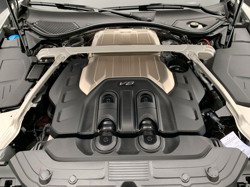 Bentley Continental GTC 2023