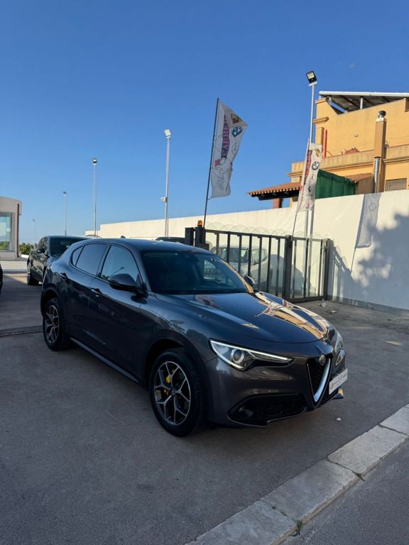 Alfa Romeo Stelvio 2019