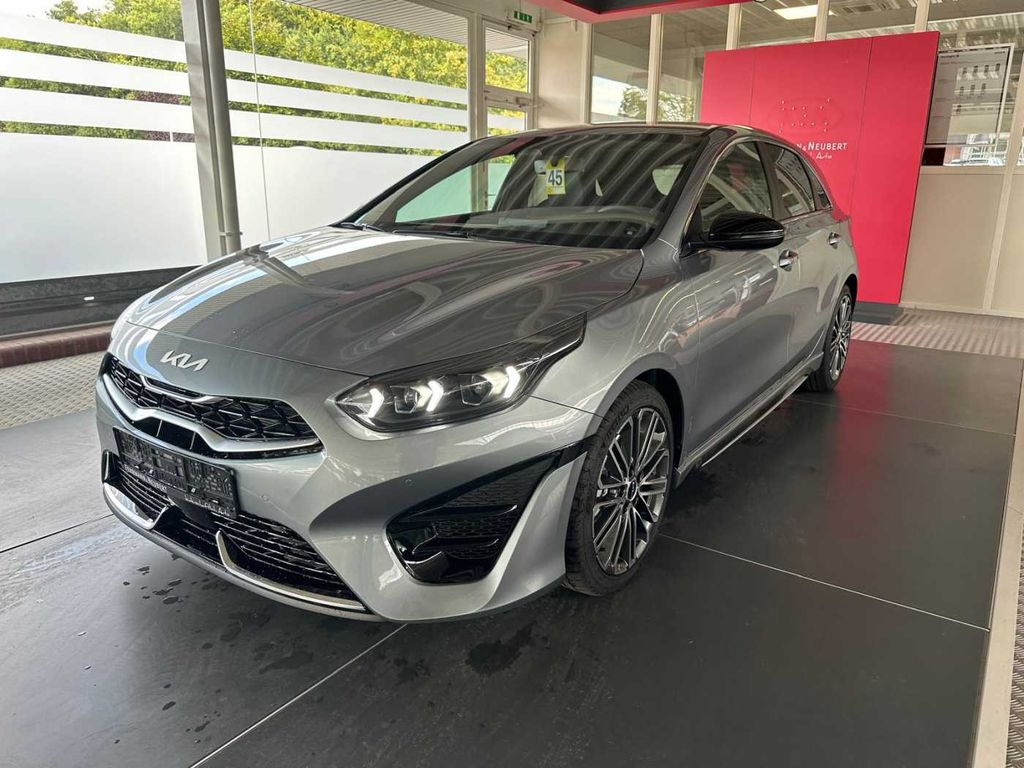 Kia cee'd / Ceed