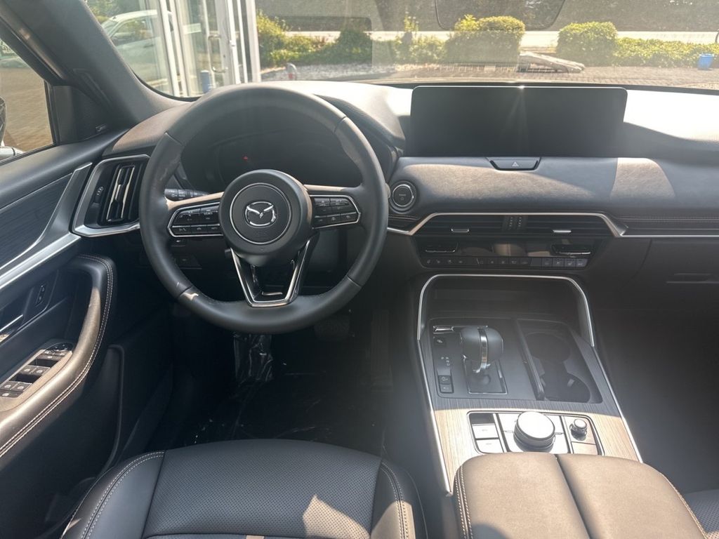 Mazda CX-60 2025