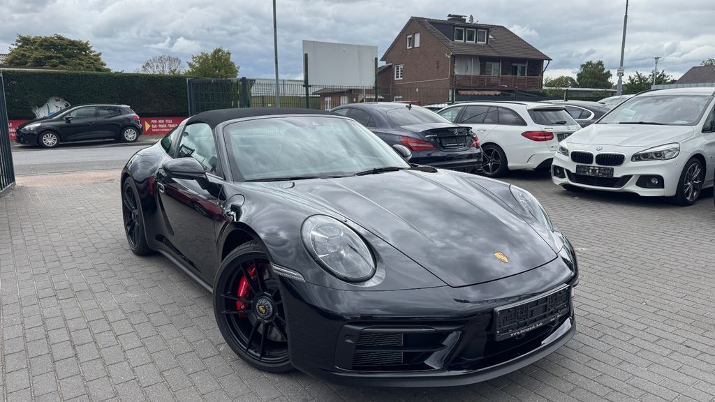 Porsche 992 2024
