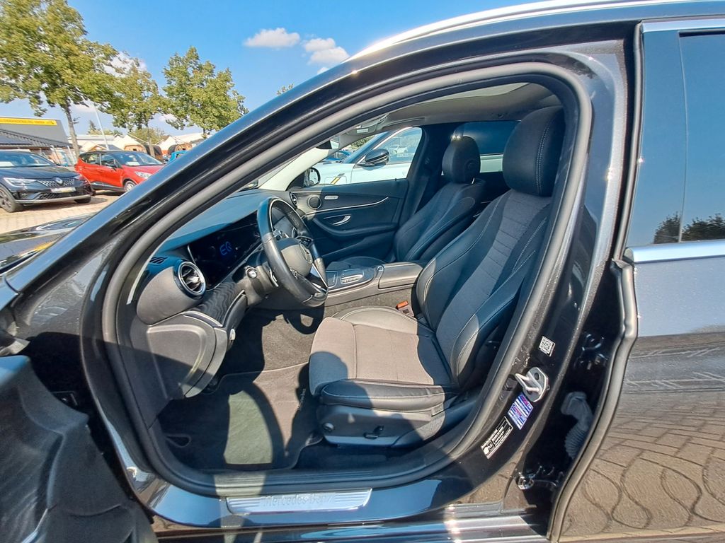 Mercedes-Benz E 300 2021