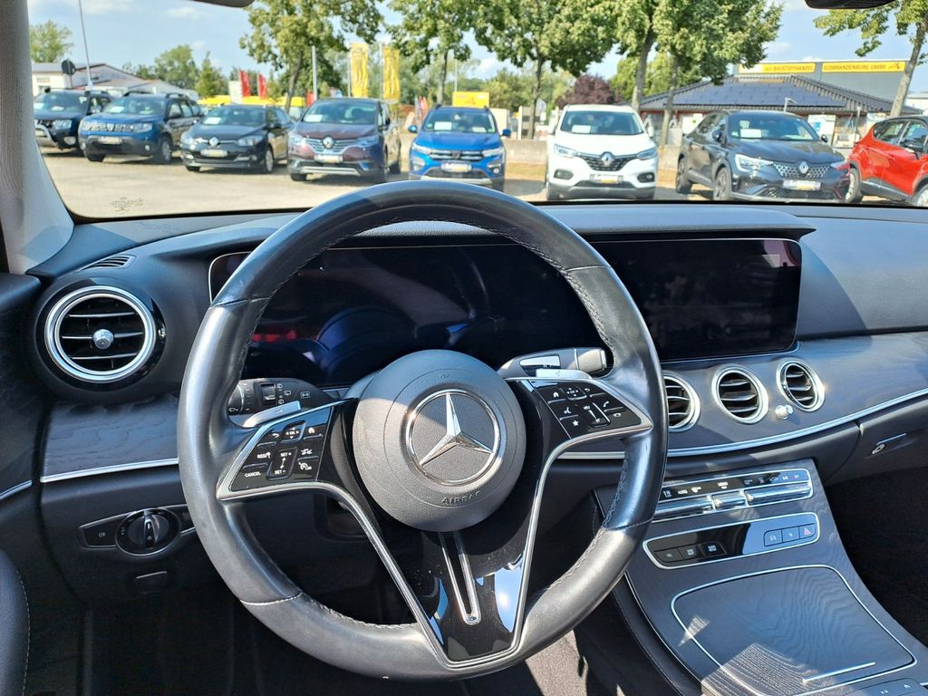 Mercedes-Benz E 300 2021