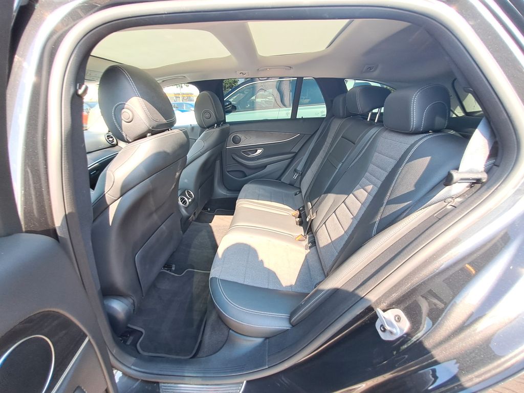 Mercedes-Benz E 300 2021