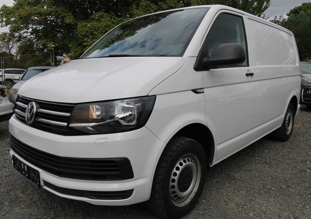 Volkswagen T6 Transporter 2015