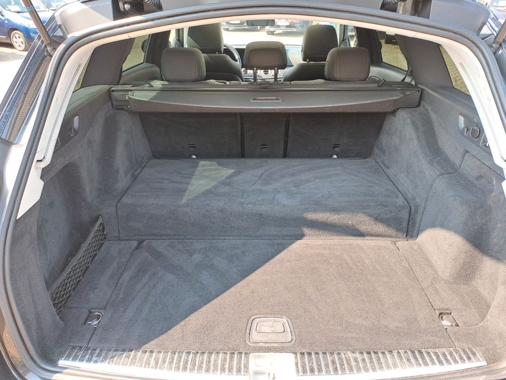 Mercedes-Benz E 300 2021