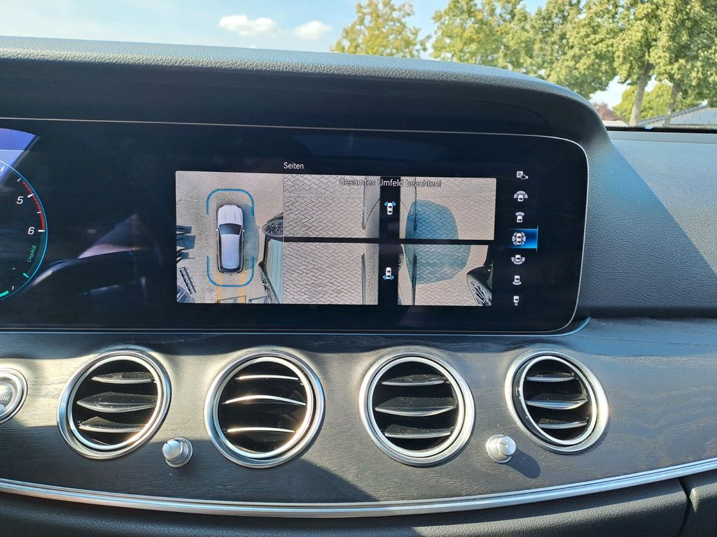 Mercedes-Benz E 300 2021