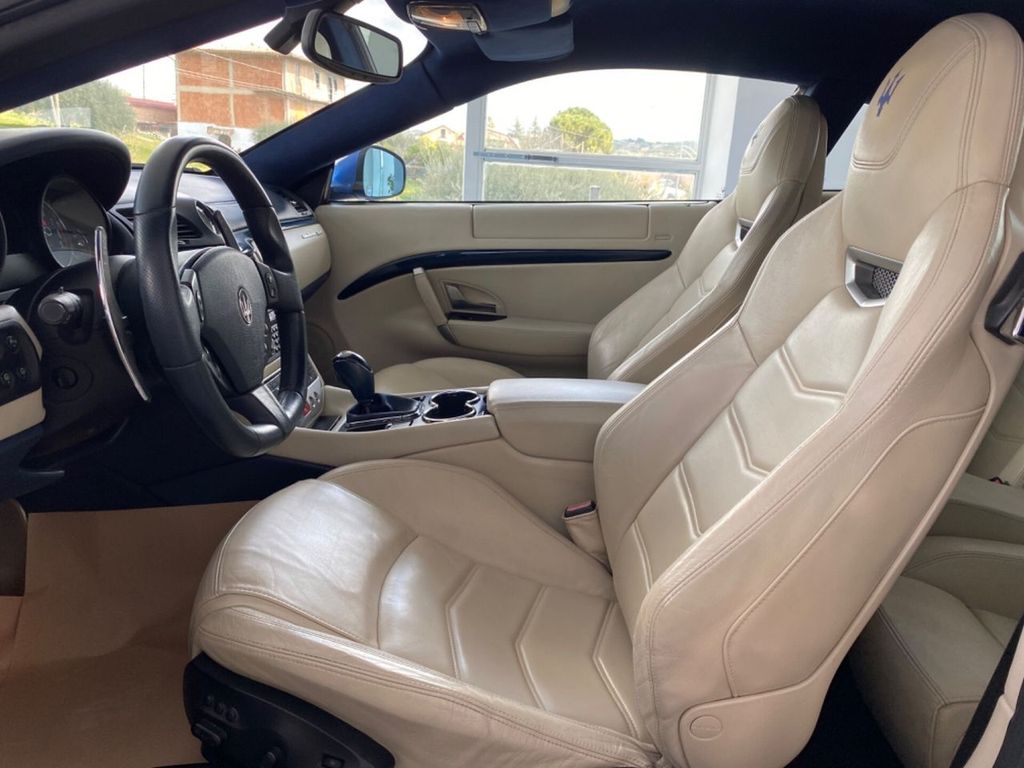 Maserati Granturismo 2014