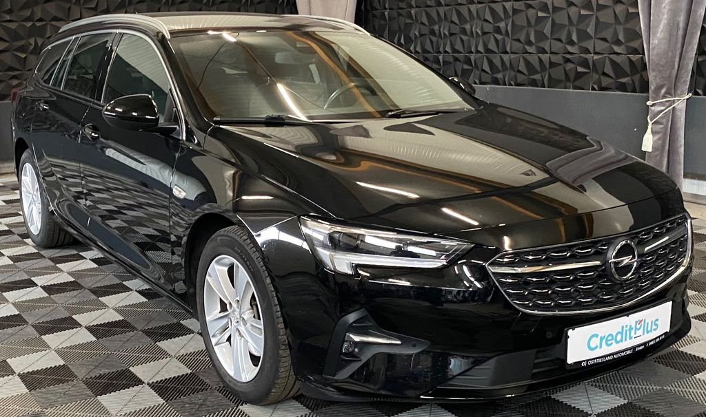 Opel Insignia 2022