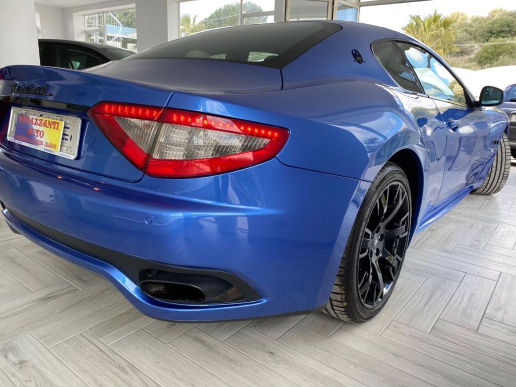 Maserati Granturismo 2014
