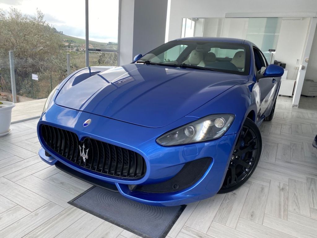 Maserati Granturismo 2014