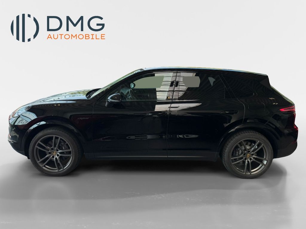 Porsche Cayenne 2023