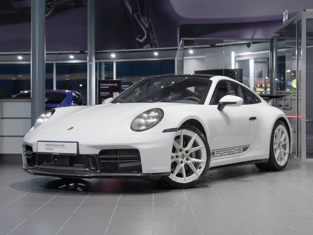 Porsche 911 2025